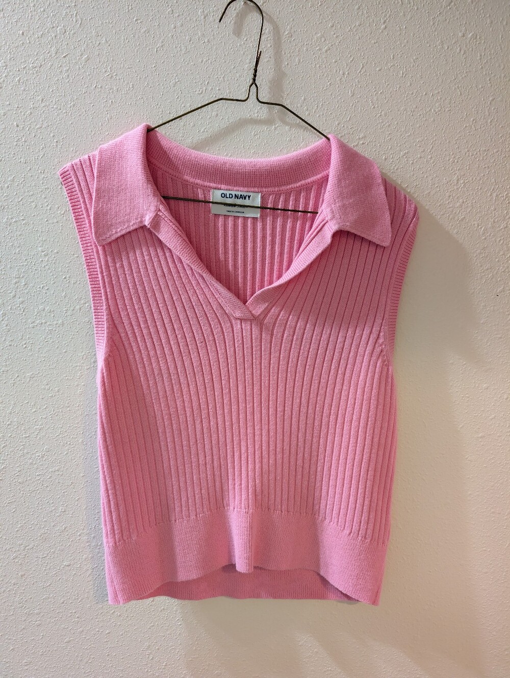 Old Navy Pink Ribbed Collared Knit Vest